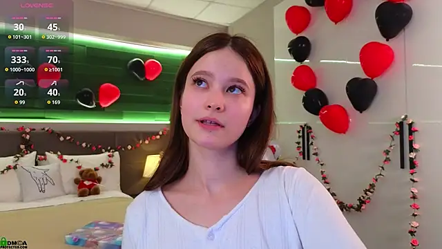 Rina Red online show from 15, 2, 2026