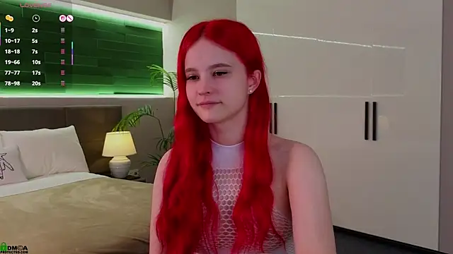 Rina Red online show from 8, 11, 2025