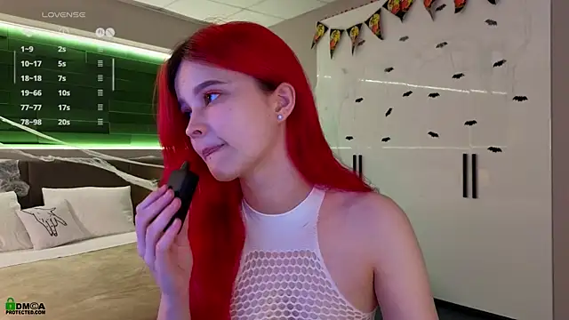 Rina Red online show from 16, 10, 2025