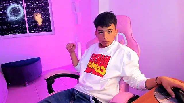 angelyoung18 online show from 28, 2, 2025