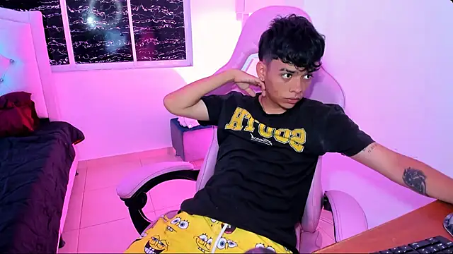 angelyoung18 online show from 22, 3, 2025