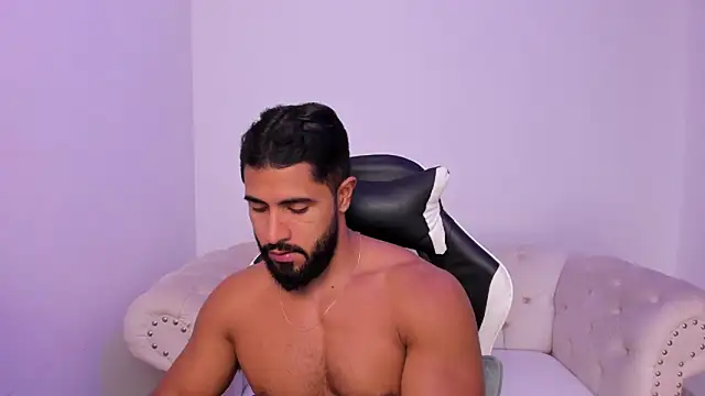 Santiago huntt online show from 11, 2, 2026