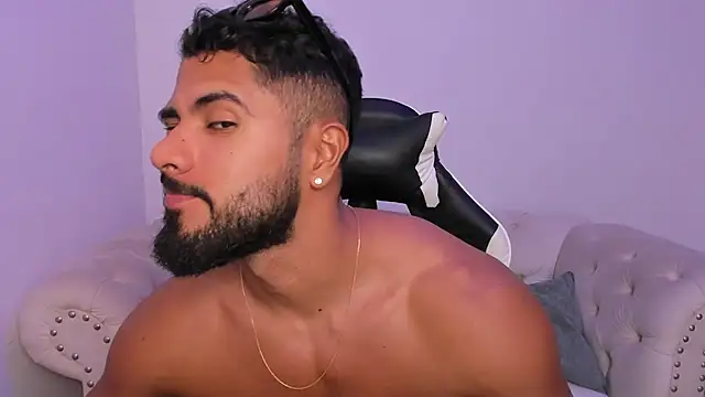 Santiago huntt online show from 26, 3, 2026