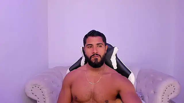 Santiago huntt online show from 20, 12, 2025