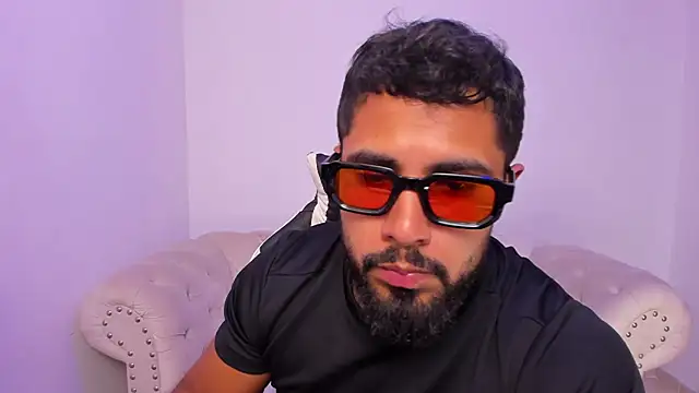 Santiago huntt online show from 16, 3, 2026