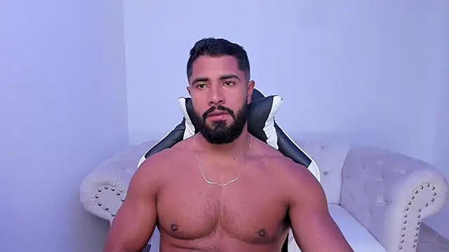 Santiago huntt online show from 1, 12, 2025