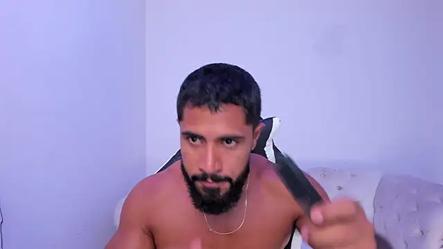 Santiago huntt online show from 5, 11, 2025