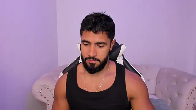 Santiago huntt online show from 7, 2, 2026