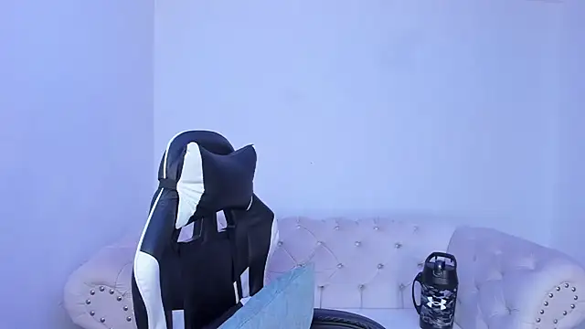 Santiago huntt online show from 31, 10, 2025