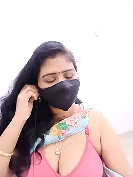 Lucky-Deepthi online show from 28, 4, 2026