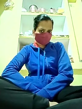 Snapshot of Pooja_cut chatting on 7, 11, 2025 Pooja cut online show from 7, 11, 2025