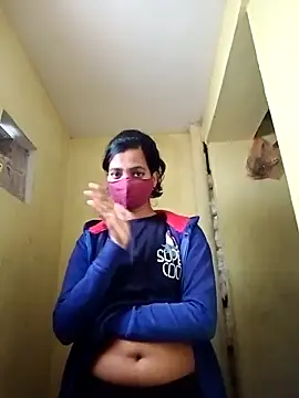 Snapshot of Pooja_cut chatting on 18, 11, 2025 Pooja cut online show from 18, 11, 2025