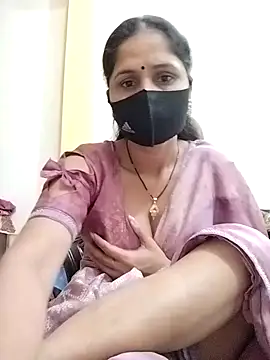 Snapshot of priyancyfun chatting on 18, 3, 2025 priyancyfun online show from 18, 3, 2025