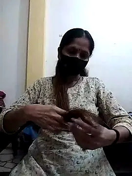 Snapshot of priyancyfun chatting on 18, 3, 2025 priyancyfun online show from 18, 3, 2025