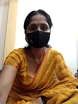 Snapshot of priyancyfun chatting on 6, 3, 2025 priyancyfun online show from 6, 3, 2025