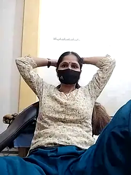Snapshot of priyancyfun chatting on 13, 3, 2025 priyancyfun online show from 13, 3, 2025