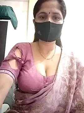 Snapshot of priyancyfun chatting on 10, 5, 2026 priyancyfun online show from 10, 5, 2026