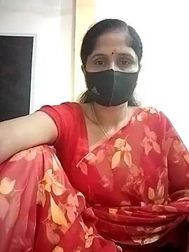 Snapshot of priyancyfun chatting on 2, 10, 2025 priyancyfun online show from 2, 10, 2025