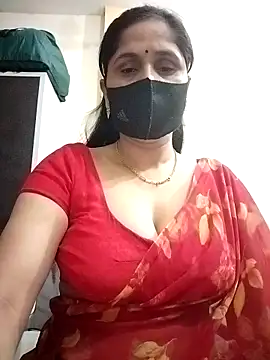 Snapshot of priyancyfun chatting on 5, 5, 2026 priyancyfun online show from 5, 5, 2026