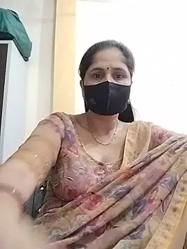 Snapshot of priyancyfun chatting on 28, 5, 2026 priyancyfun online show from 28, 5, 2026