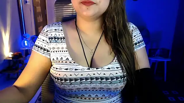 Snapshot of Mitikaa chatting on 21, 5, 2026 Mitikaa online show from 21, 5, 2026