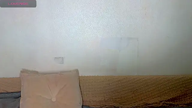 emilytrays online show from 27, 2, 2026