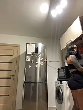 NNNoire online show from 13, 11, 2025