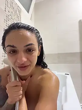 NNNoire online show from 10, 11, 2025