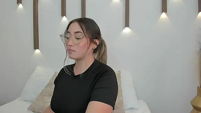 antonella cutie  online show from 29, 1, 2025