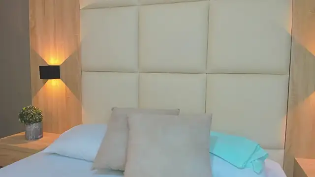 antonella cutie  online show from 7, 11, 2025