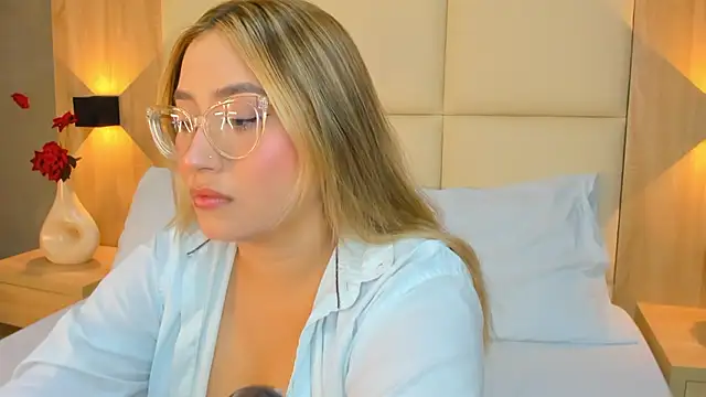 antonella cutie  online show from 9, 2, 2026