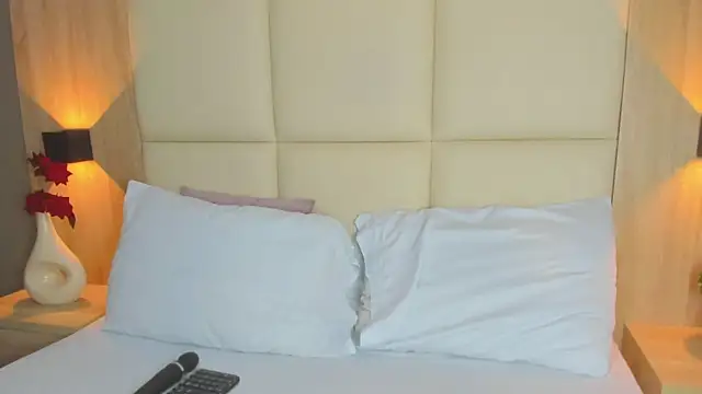 antonella cutie  online show from 17, 4, 2026