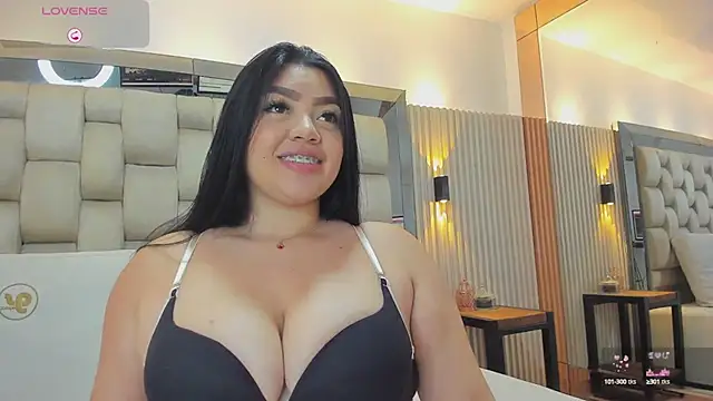 ashlyn parker online show from 6, 3, 2025