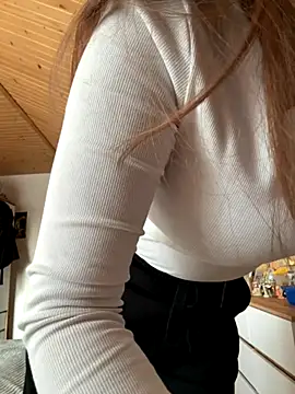 mewKate online show from 2, 11, 2025