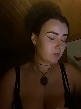 mewKate online show from 7, 7, 2026