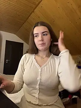 mewKate online show from 12, 3, 2025