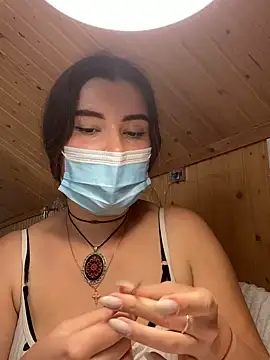 mewKate online show from 17, 6, 2026
