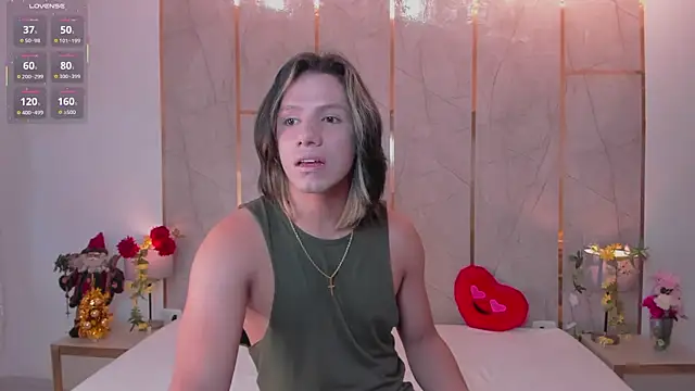 TylerBloom online show from 7, 1, 2026