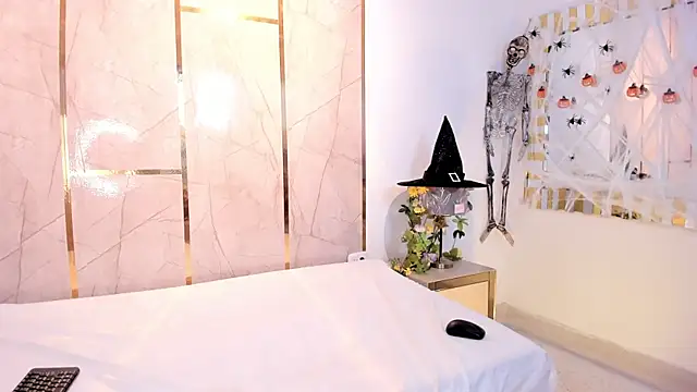 TylerBloom online show from 27, 10, 2025