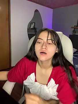 Camila pinkk online show from 1, 3, 2025