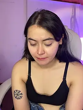 Camila pinkk online show from 16, 3, 2026