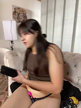 Camila pinkk online show from 9, 2, 2025