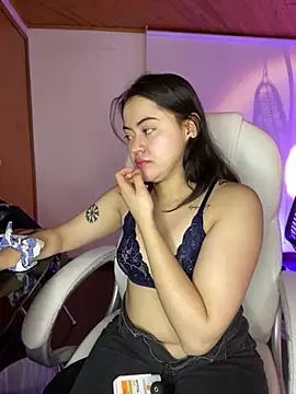 Snapshot of Camila_pinkk chatting on 19, 5, 2026 Camila pinkk online show from 19, 5, 2026