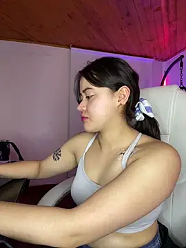 Snapshot of Camila_pinkk chatting on 5, 5, 2026 Camila pinkk online show from 5, 5, 2026
