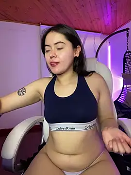 Camila pinkk online show from 5, 3, 2026