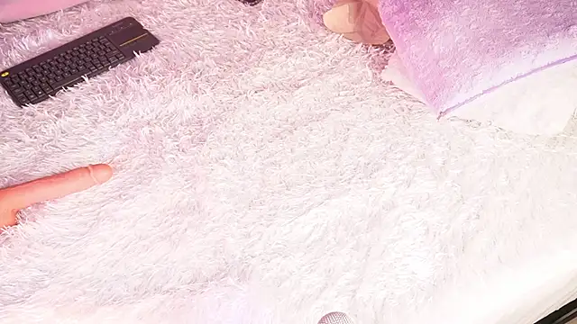 larastanford1 online show from 15, 11, 2025