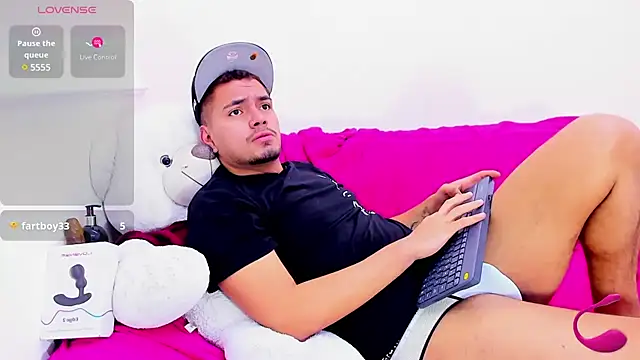 EnriquevillaF online show from 17, 3, 2025