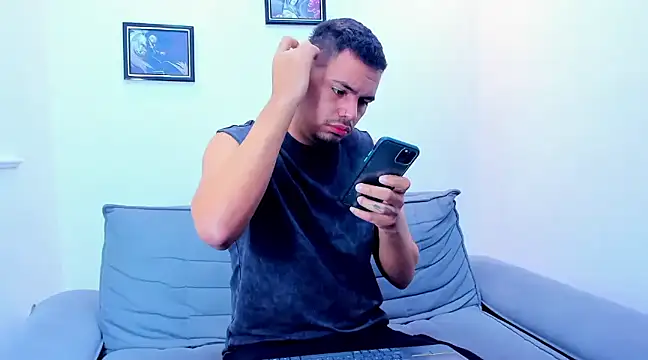 EnriquevillaF online show from 20, 2, 2025