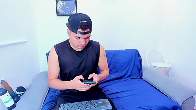 EnriquevillaF online show from 12, 2, 2025