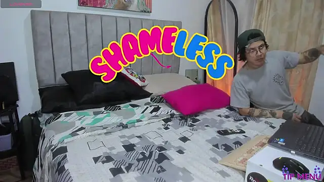 Snapshot of shamelesss_ chatting on 7, 6, 2026 shamelesss online show from 7, 6, 2026